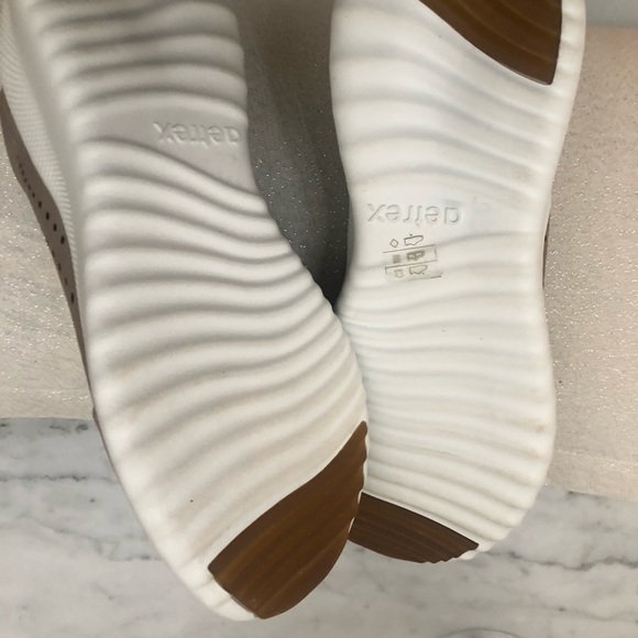 NWOT Aetrex LAURA Support Sneakers Grey. US 7 - Picture 3 of 6